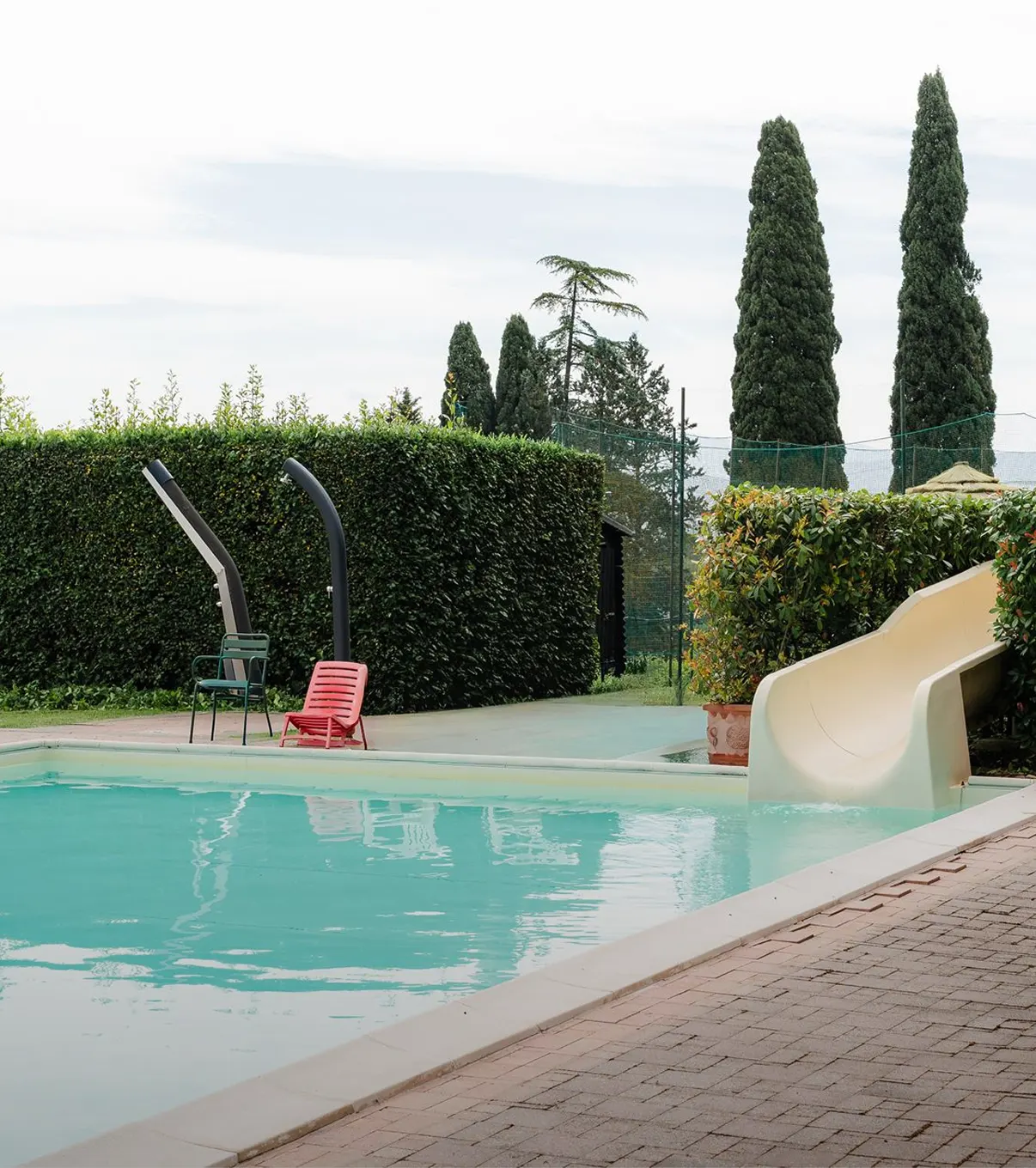 Attività piscina campi estivi Beata Giovanna
